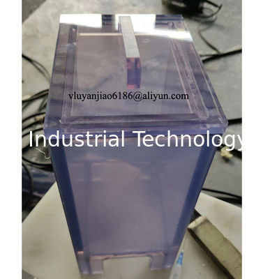 100 mm X 140 mm X 195 mm Kleine transparante PVC-tanks met deksel voor laboratorium
